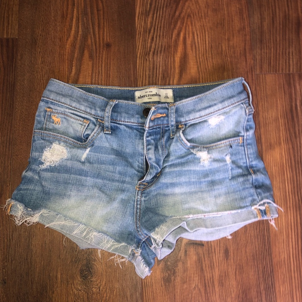 Abercrombie kids shorts
